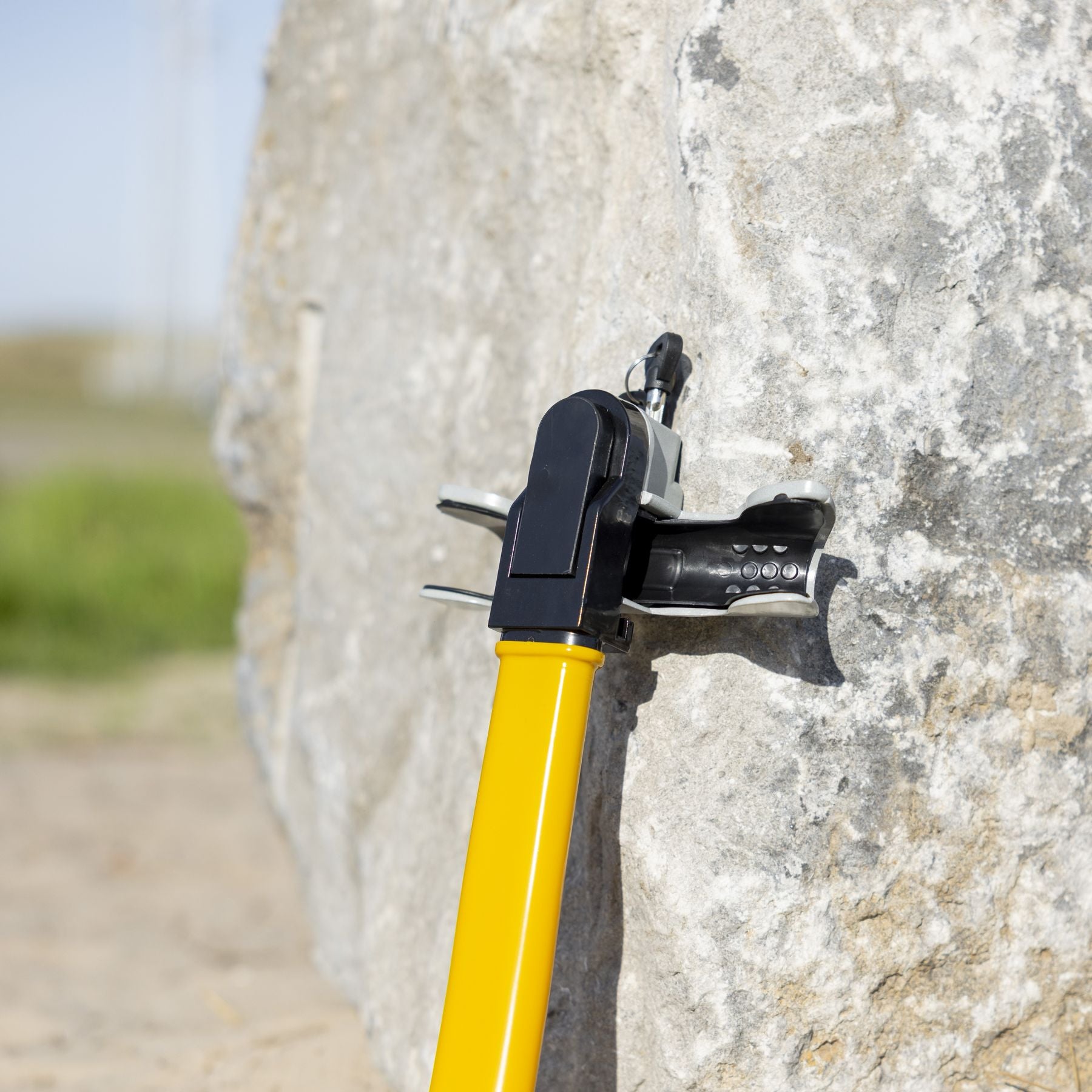 Steering Wheel Lock T-Type 30 mm