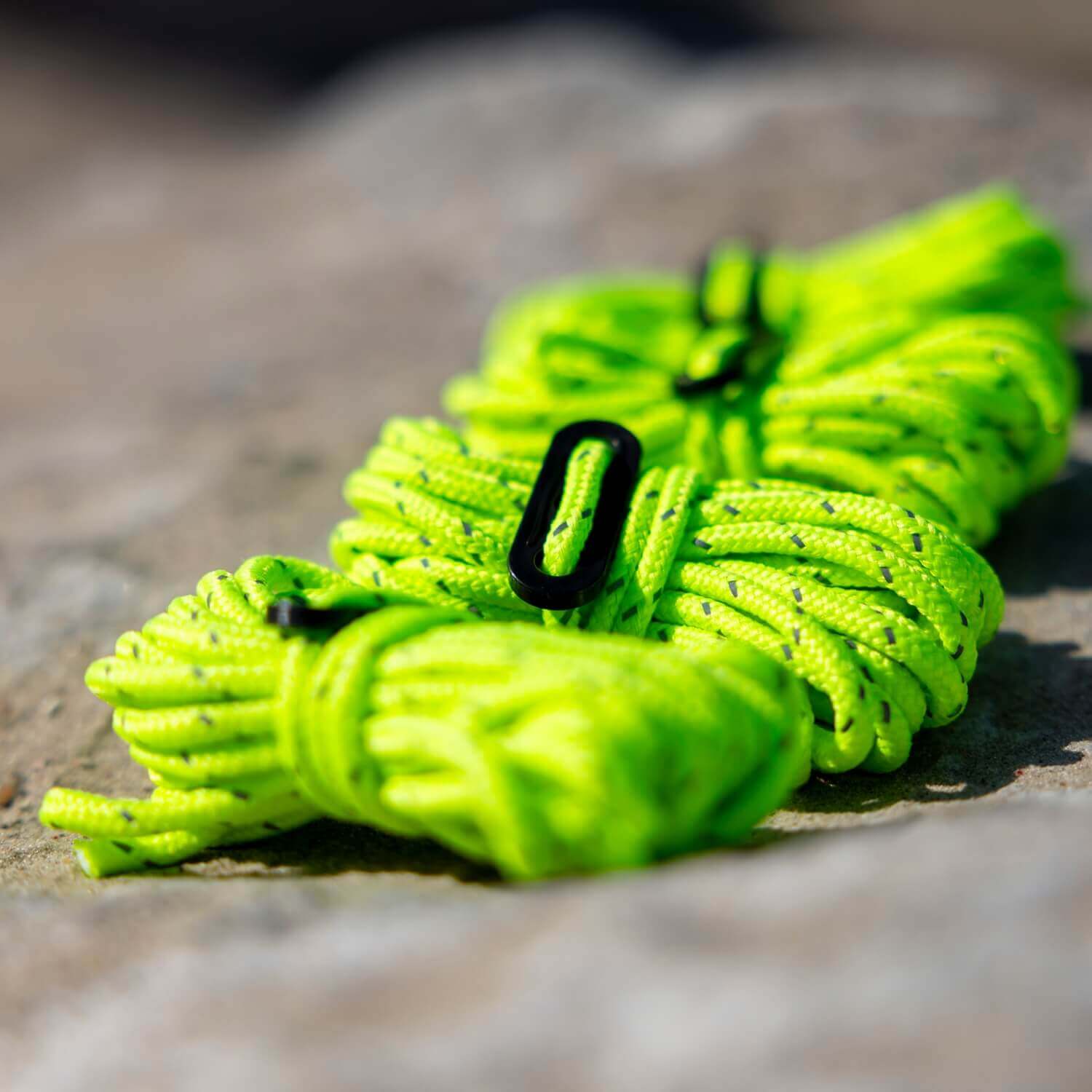 Hi Vis Guy Ropes with Tensioners 4-pack