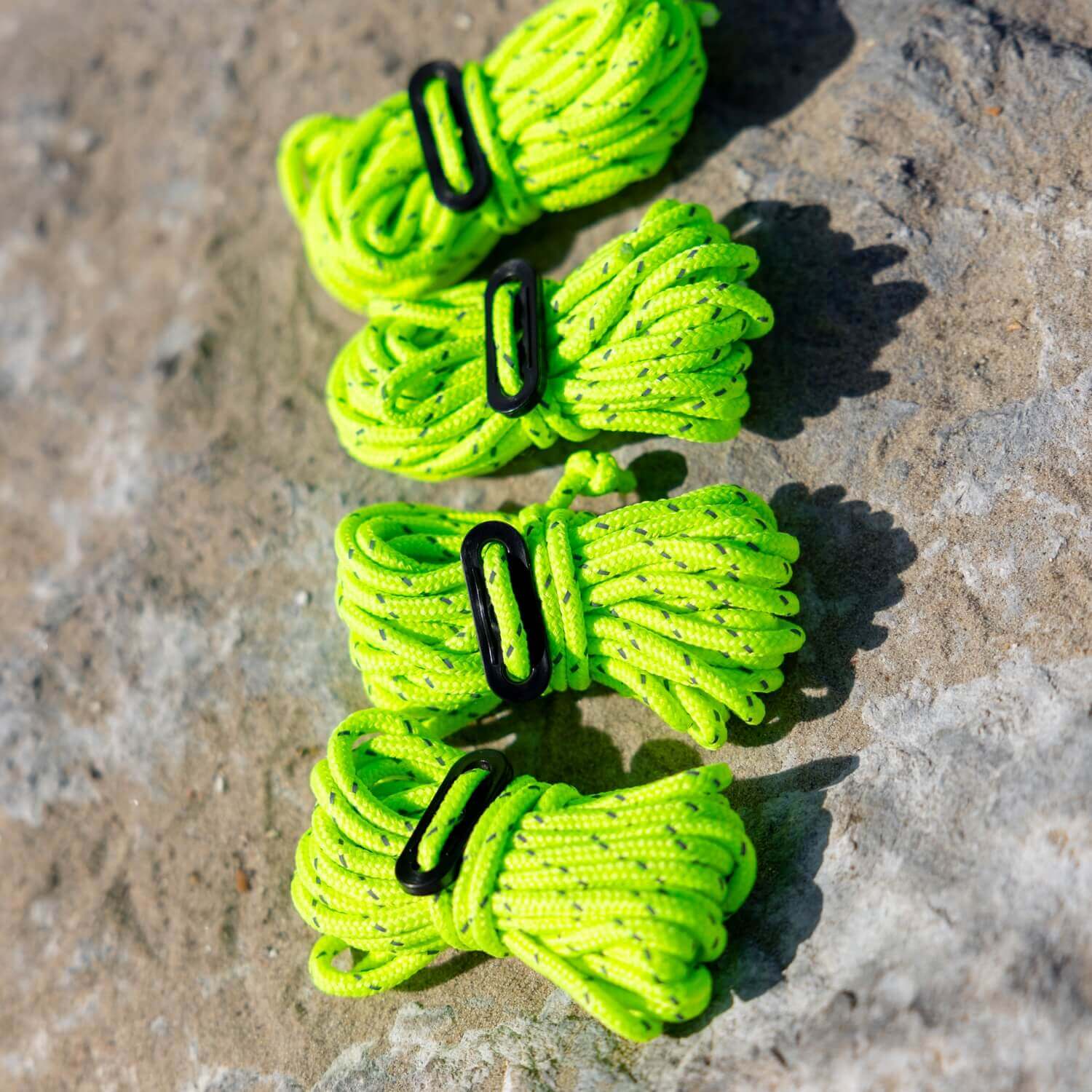 Hi Vis Guy Ropes with Tensioners 4-pack