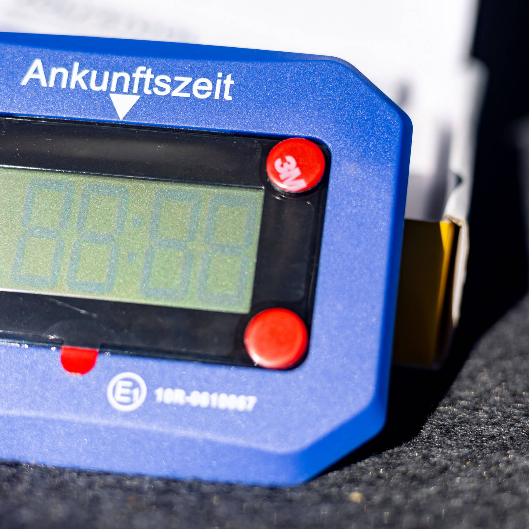 Elektronische Parkscheibe Blau (E-Mark)