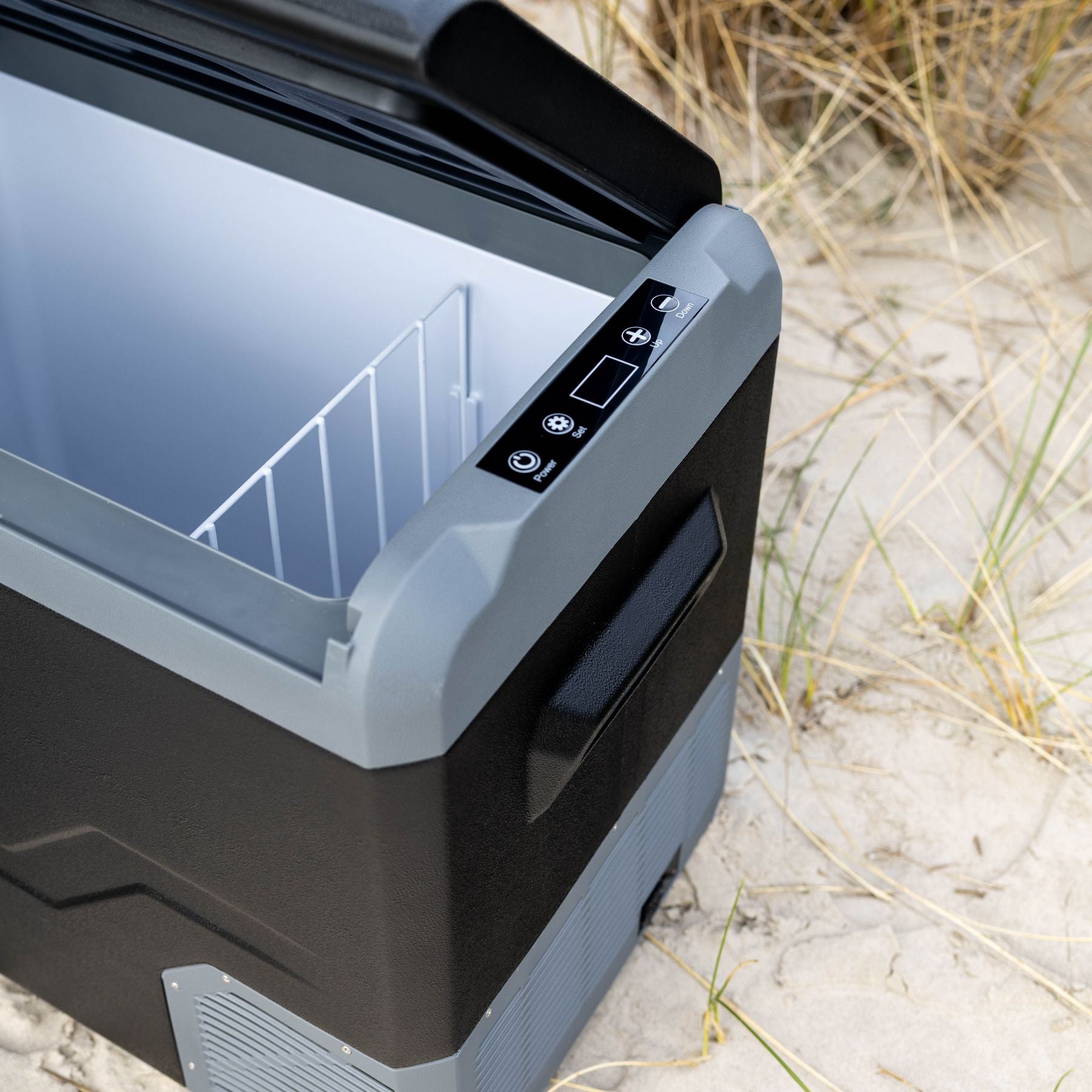 B50 Cool Freeze Box