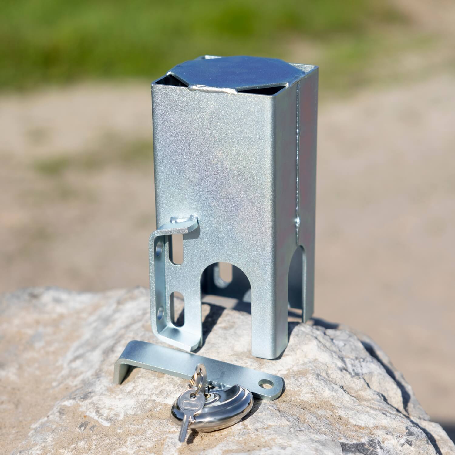 Coupling Hitch Lock