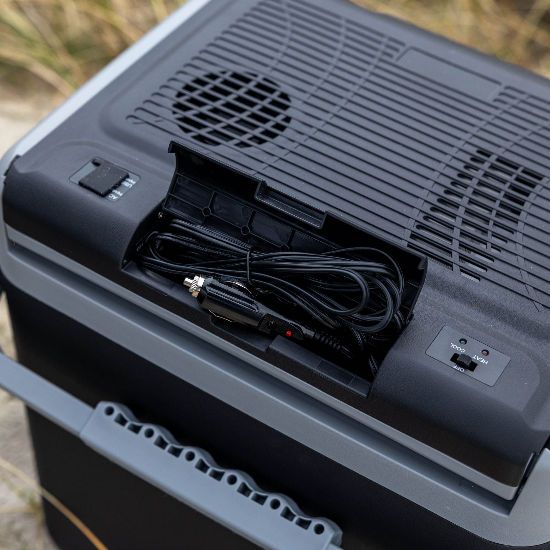 E14 Cool Box